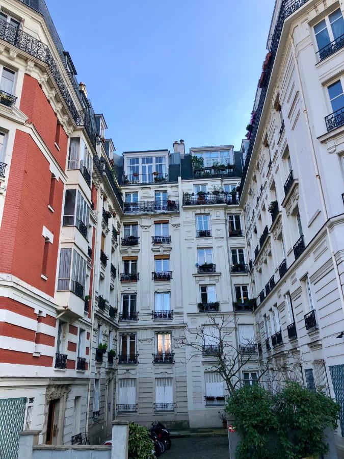 Rare Appartement D'Architecte En Haut De Montmartre Paris Exterior photo